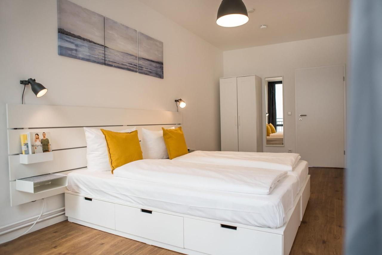 Fantastic 2 Bedroom Apartment Berlin Bagian luar foto